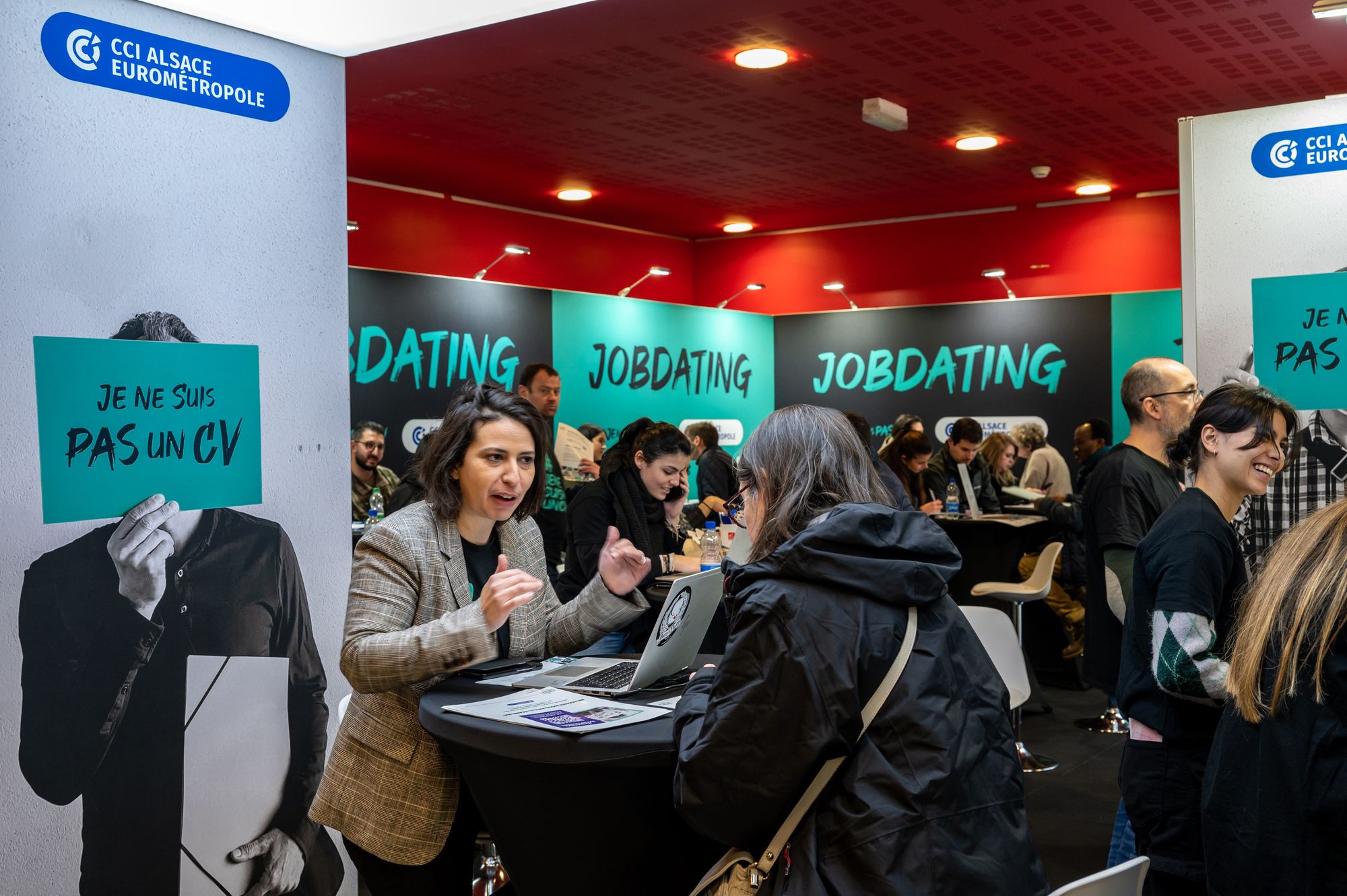 Le job dating sans CV du Salon Formation Emploi Alsace de Colmar a réuni une quinzaine d’entreprises et 300 candidats.