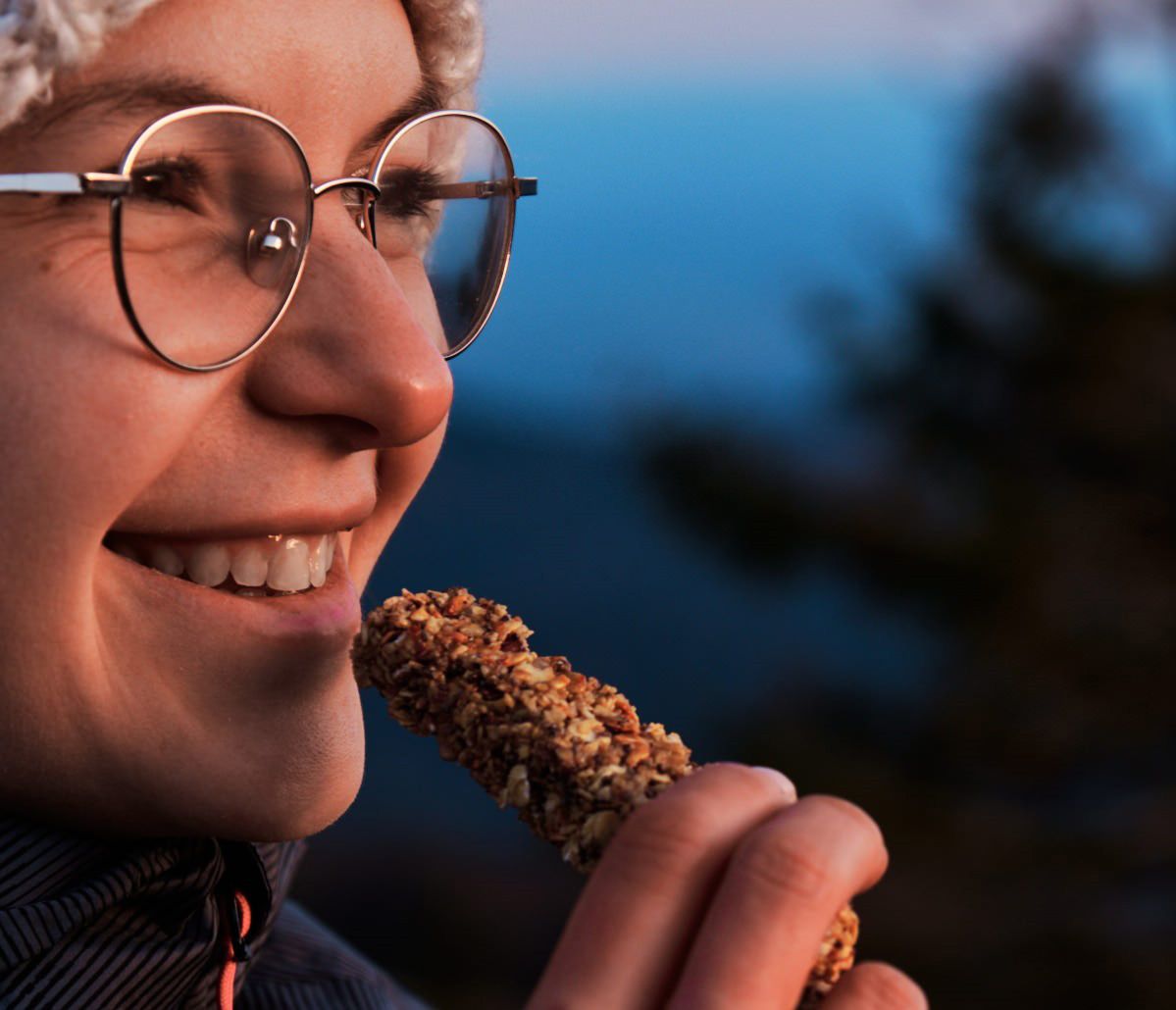 Les barres de céréales sont fabriquées à base d’ingrédients bruts, sans additifs.