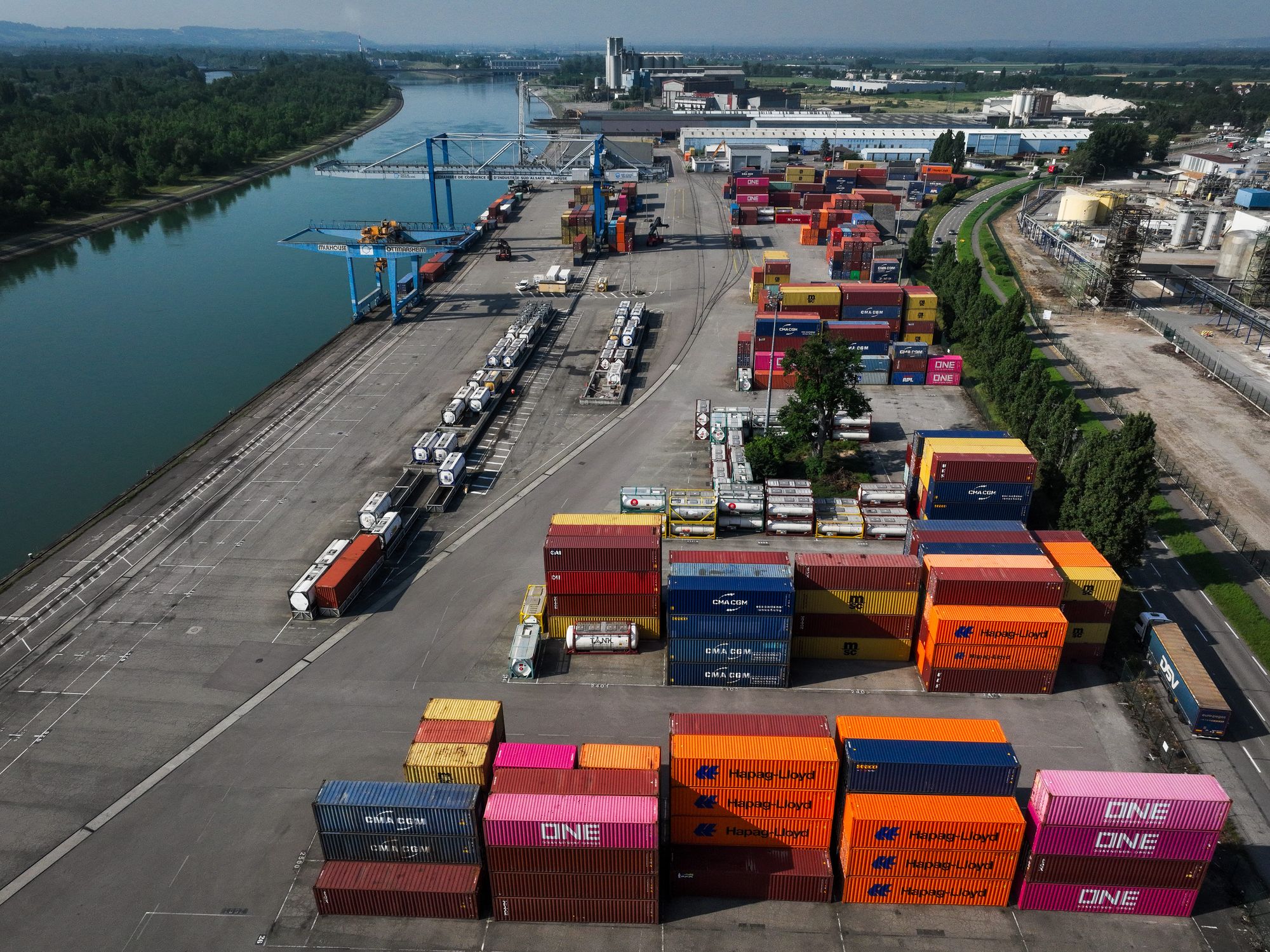 La zone portuaire d'Ottmarsheim