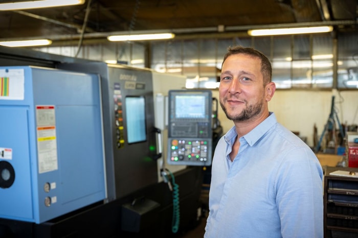 À la tête des Ateliers Claus, Joseph Jeanroy