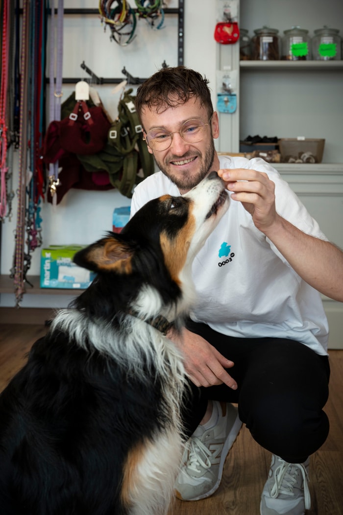 Maxime Turquer est très attentif à l’alimentation des animaux, notamment des oiseaux, dont les besoins varient énormément selon les espèces et les sous-espèces.