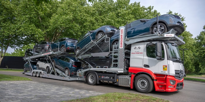 Eurolohr 600, porte-camions et porte-voitures articulé de haute technologie