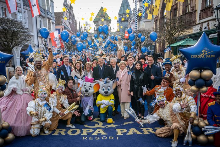 Europa-Park célèbre ses 50 ans et renforce sa marque avec SUPER GRAND PRIX au cinéma le 8 octobre