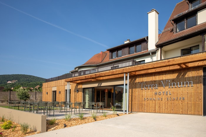 Niché au cœur des vignes, Terra Vinum propose une offre oenotouristique hors du commun.