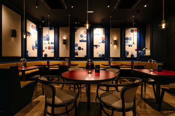 C’est un lieu unique, où patrimoine, gastronomie et art de vivre se rencontrent avec brio.