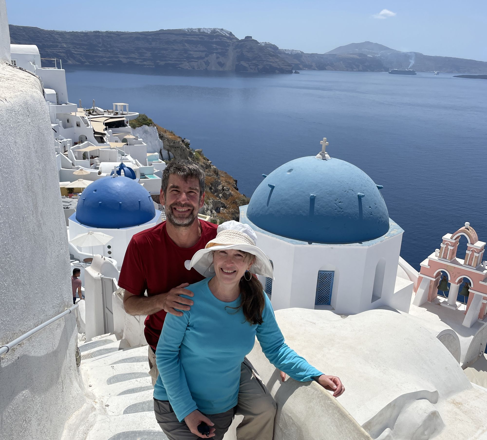 Gilles et Emmanuelle Pfotzer en voyage dans les Cyclades